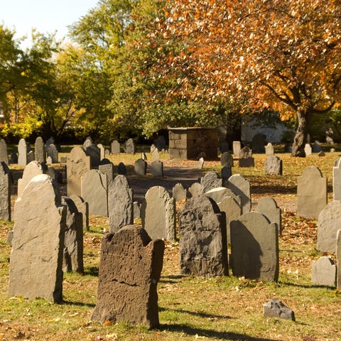 Is it any surprise that the oldest cemetery in Sal