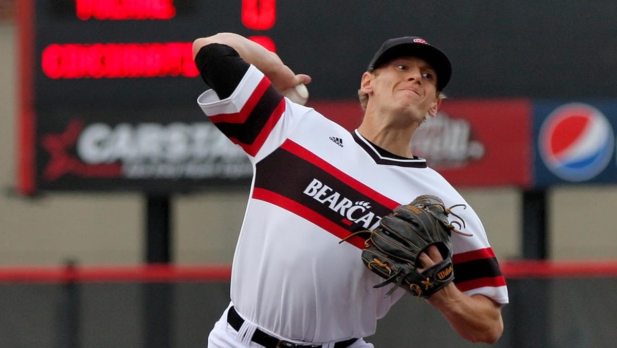 Bearcats Baseball Makes Opening Splash