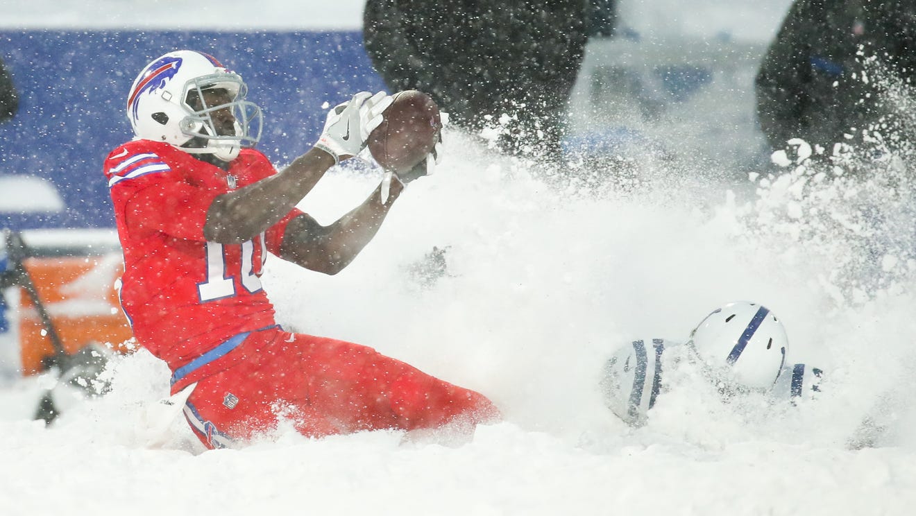 Buffalo Bills snow game photos vs. Indianapolis Colts