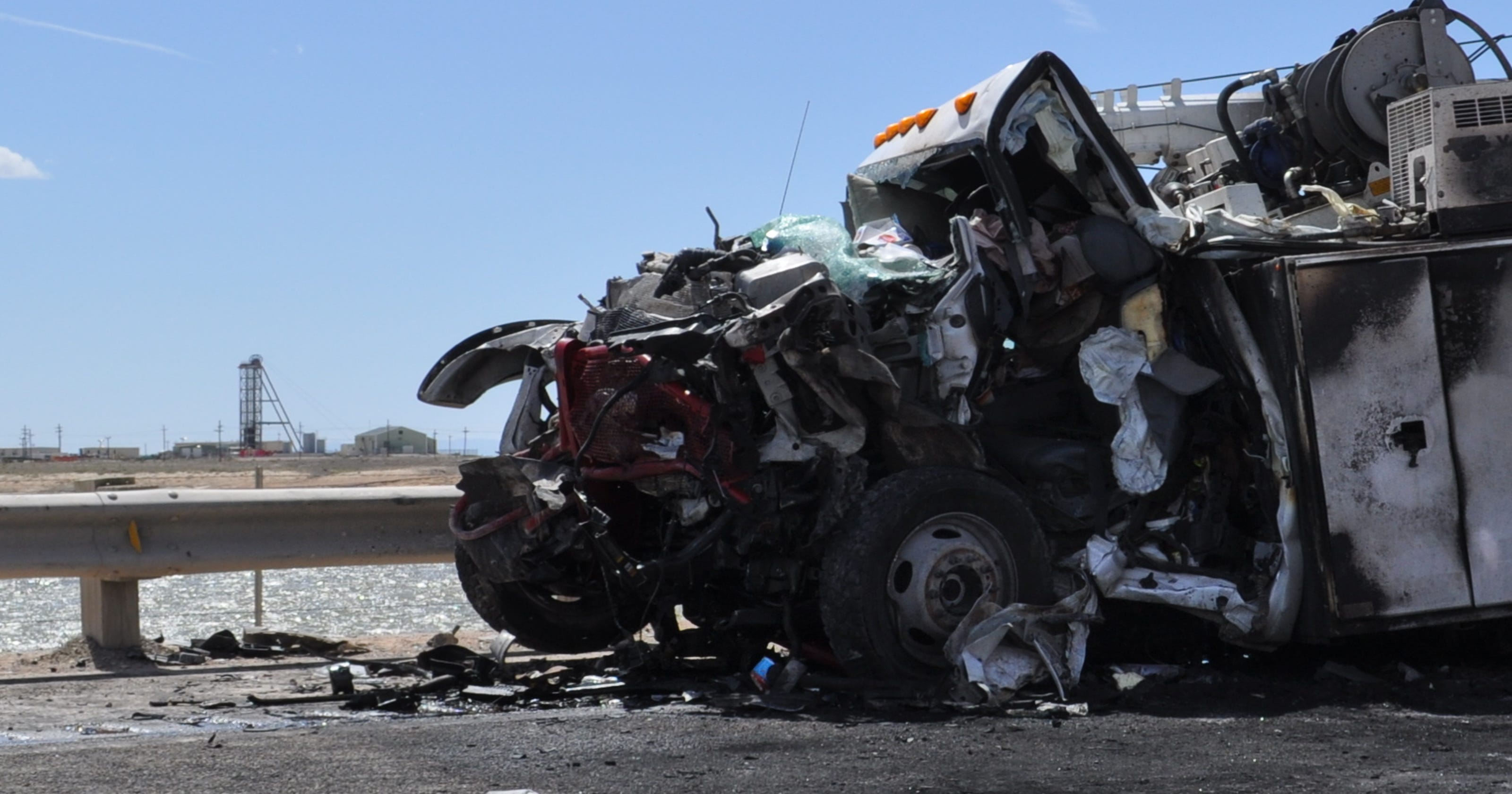 Fatal accident near Loving closes Road 128