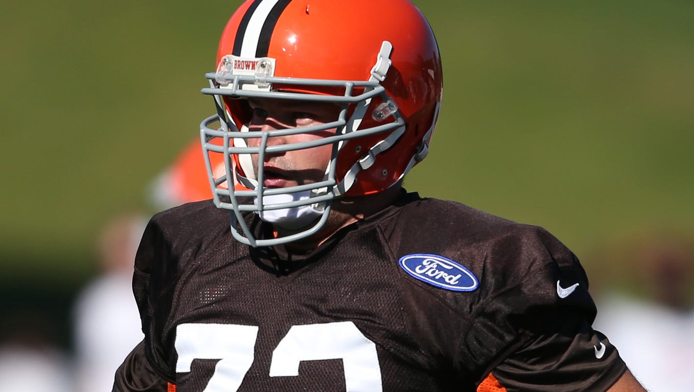 Is left tackle the NFL's most overvalued position?