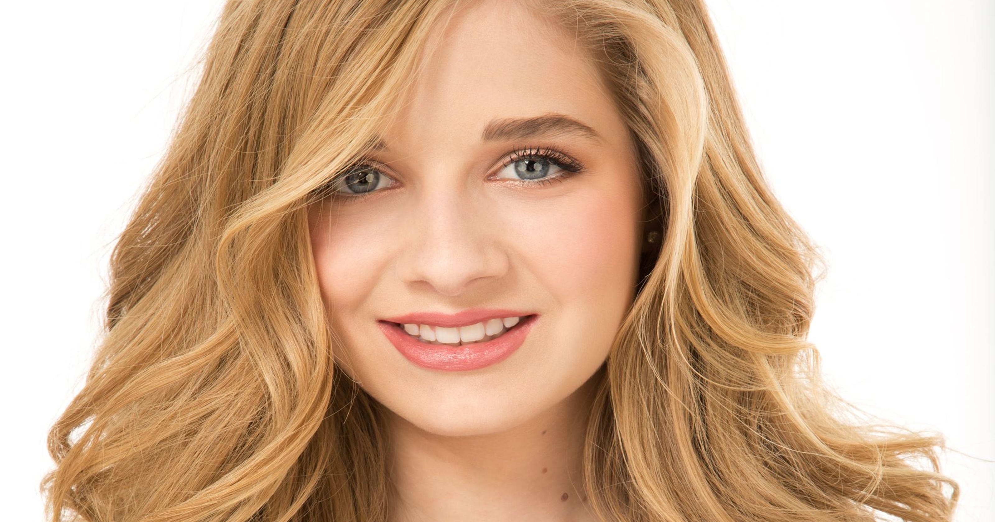 Jackie Evancho concert canceled due to illness