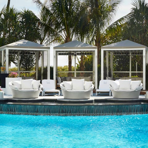The pool at the Loews Miami Beach Hotel has gotten