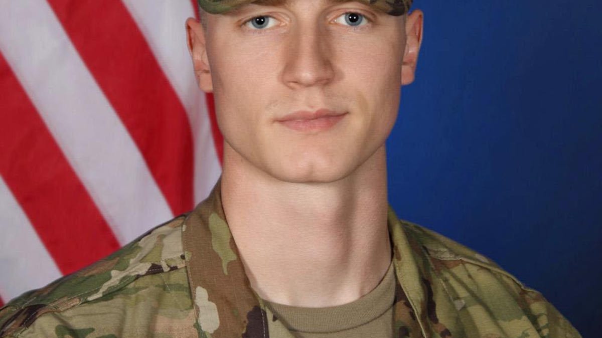 Fort Bragg Soldier Found Dead In Barracks Mother Questions Death