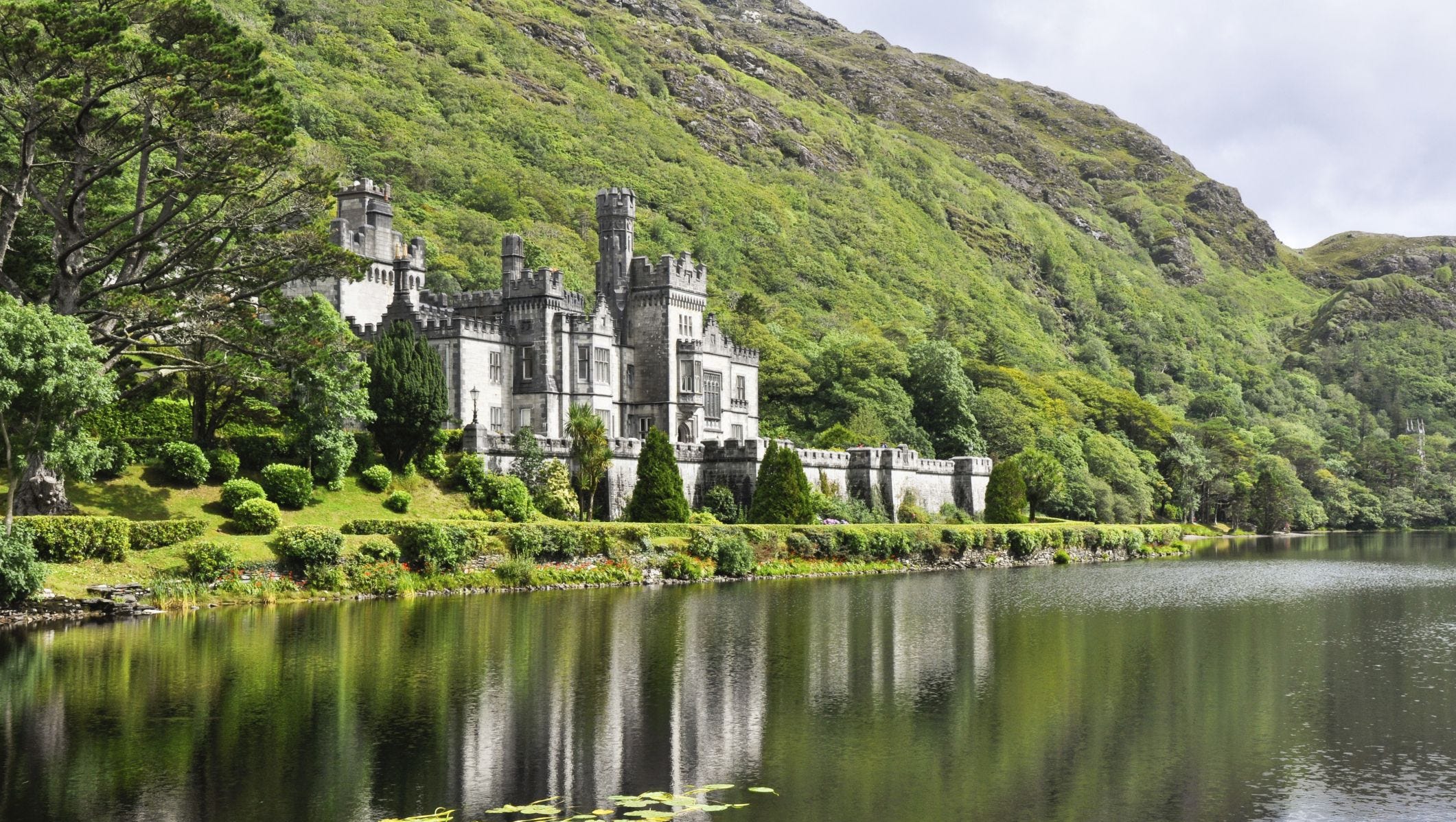 Airfare shopper’s guide Ireland flight deals