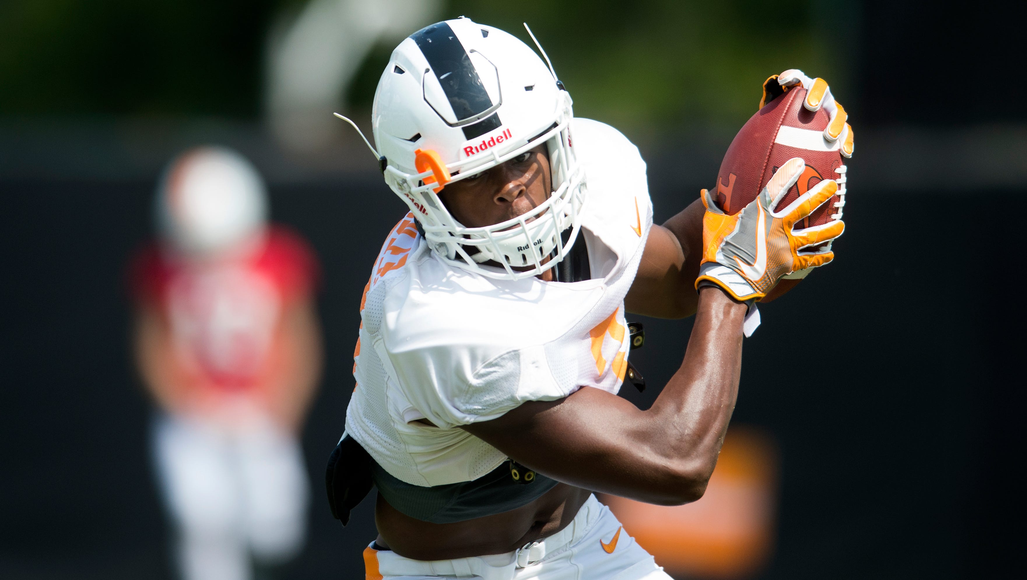 Tennessee Football 2017 Rb John Kelly Can Star But Ty Chandler
