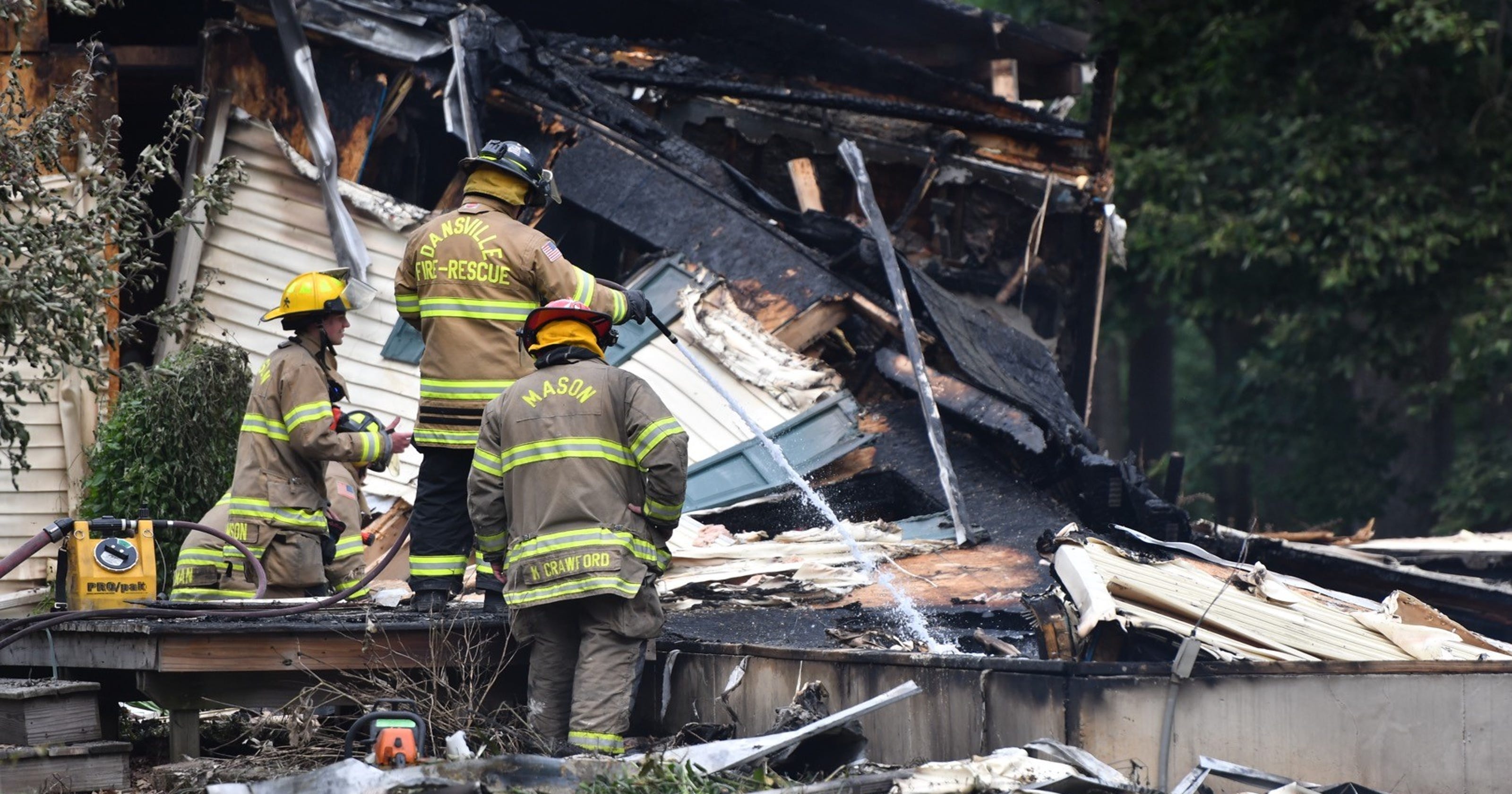 2 injured when Leslie Twp. house catches fire, propane tank explodes
