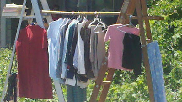 Blog Set The Right Price For Clothes At Your Yard Sale