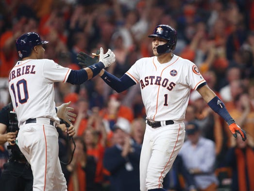 Game 5 at Minute Maid Park: Houston Astros shortstop