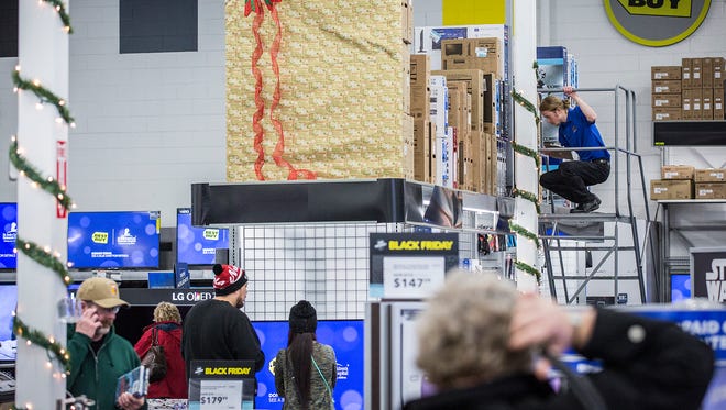 Black Friday shoppers take advantage of deals at Best Buy.