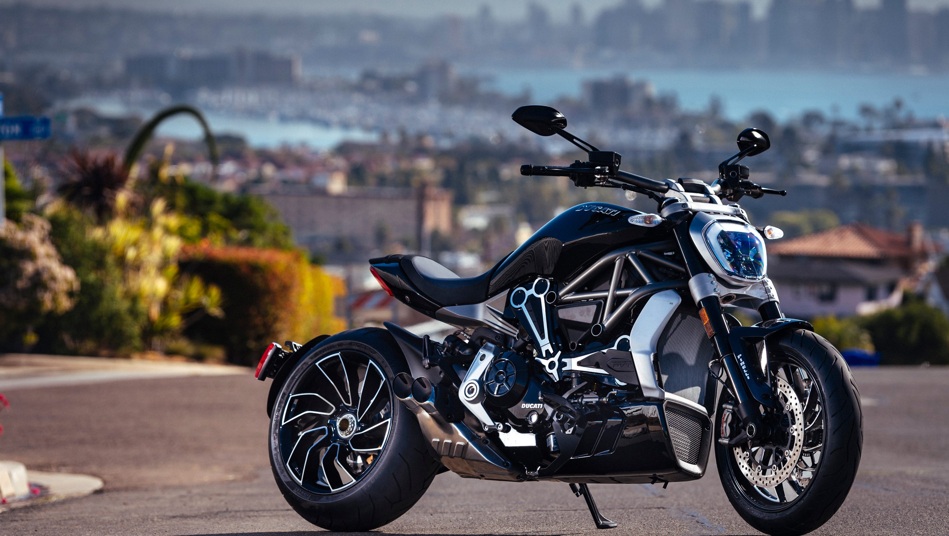 Motorcycle review: Ducati XDiavel is both a cruiser and sport bike