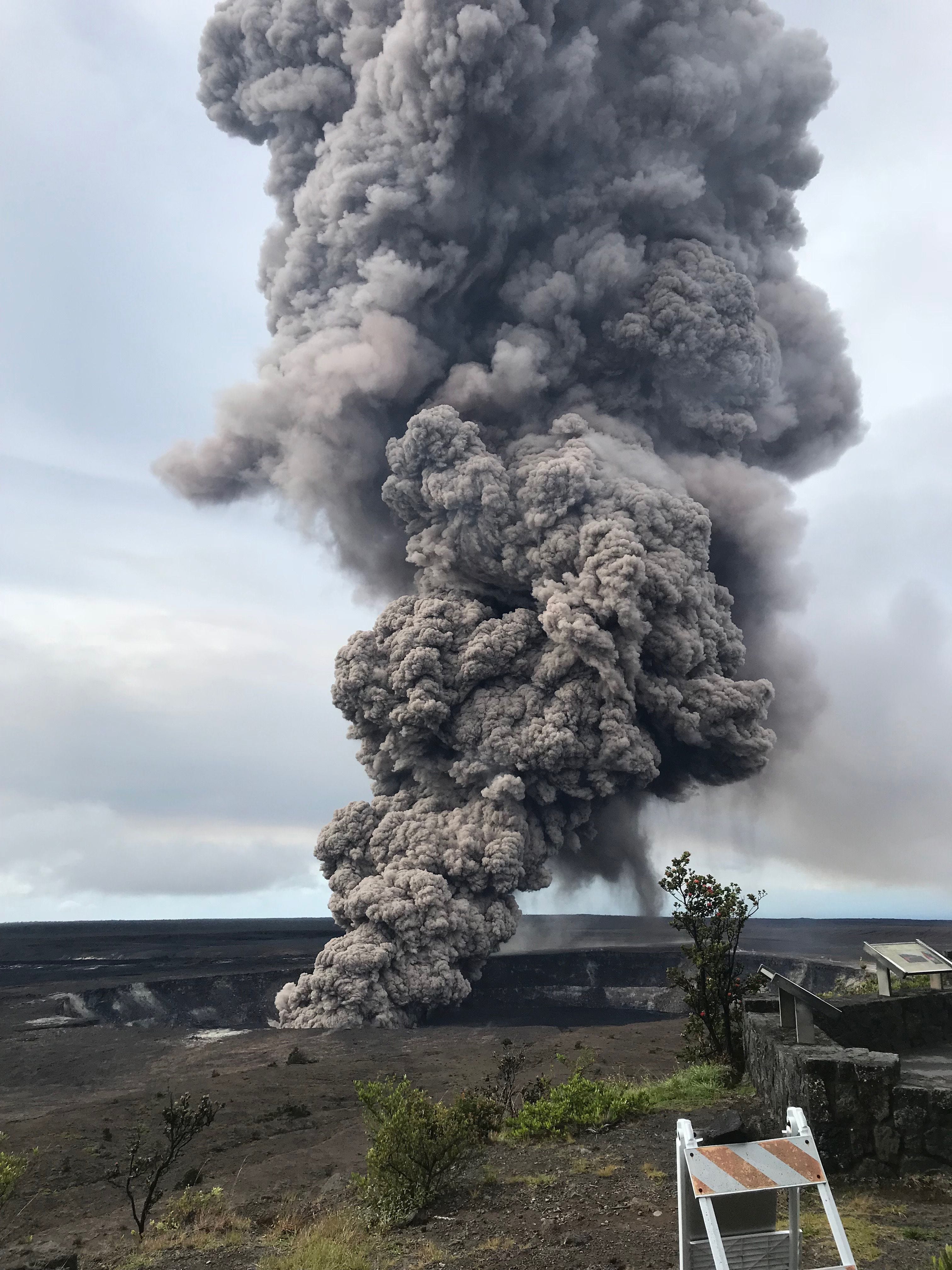 Pele Hawaii S Volcanic Fire Goddess Is A Sacred Spirit