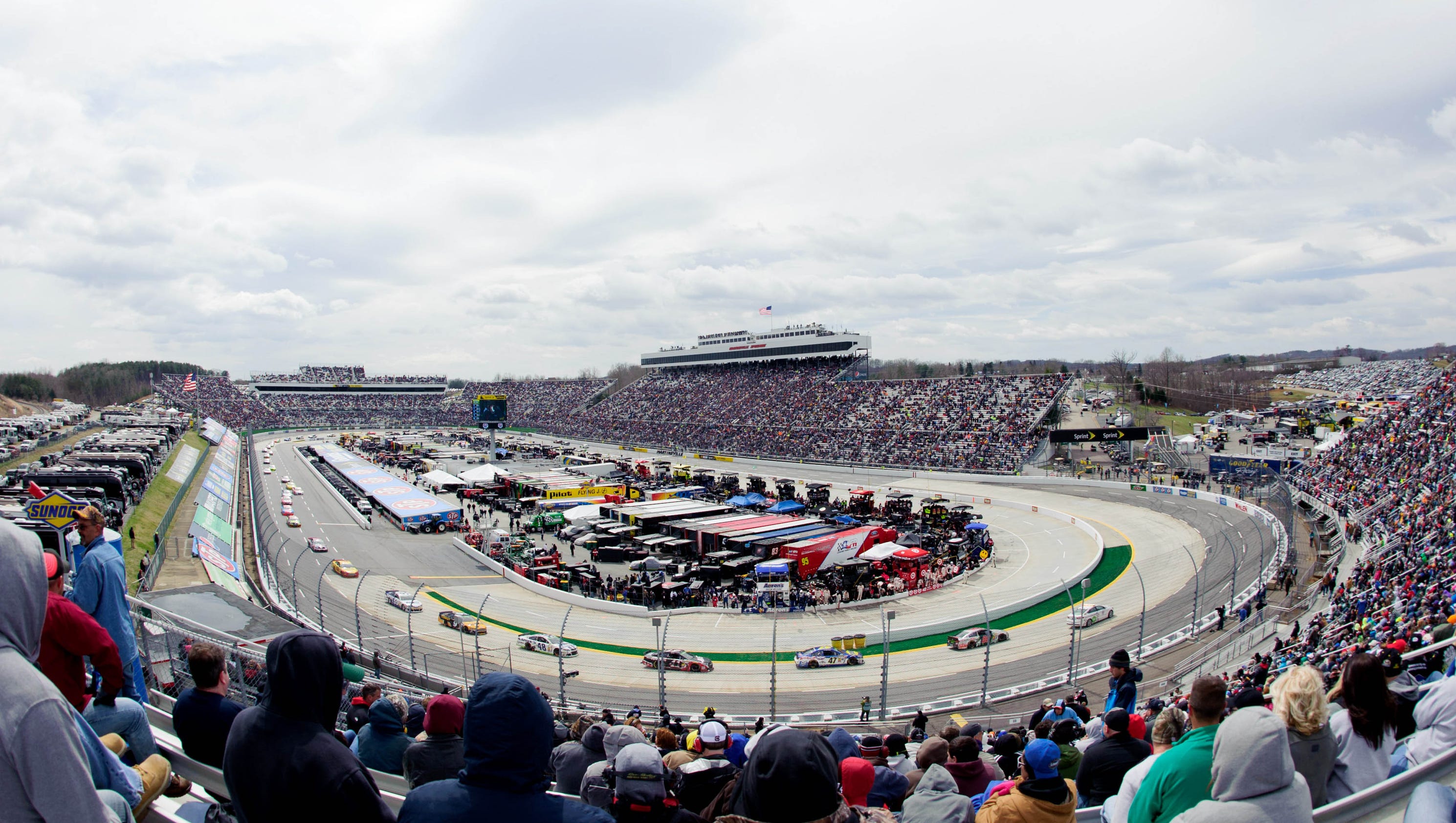 Martinsville Speedway adding LED lighting system for 2017