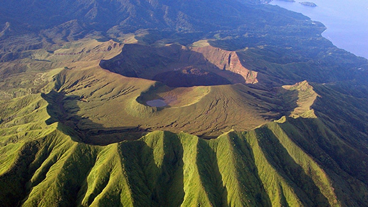 La Soufriere Volcano Spurs Evacuations On Caribbean Island St Vincent