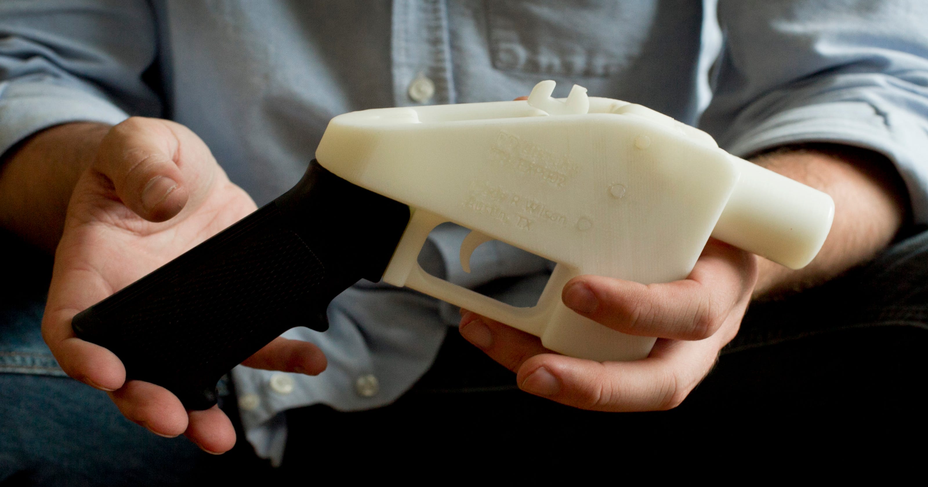 3d-printing-guns-the-downloadable-gun-becomes-available-august-1