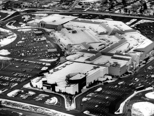 An aerial shot of the new Irondequoit Mall in 1990.