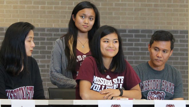 Kickapoo volleyball defensive specialist Gerri Idos is one of six Springfield area players to have signed with Missouri State ahead of the 2016-2017 season.