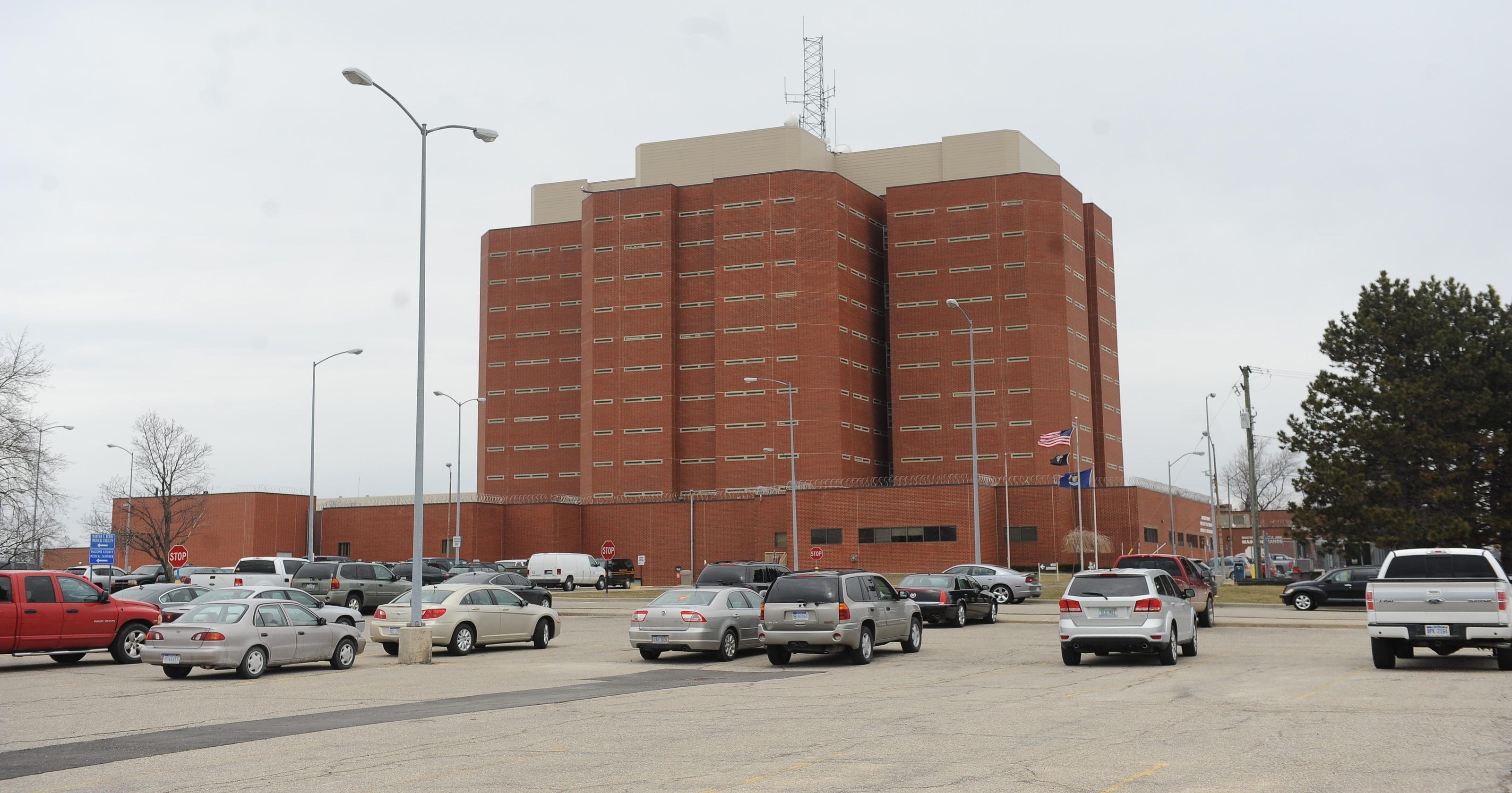 Lawsuit over Macomb County Jail birth moves forward with fewer defendants