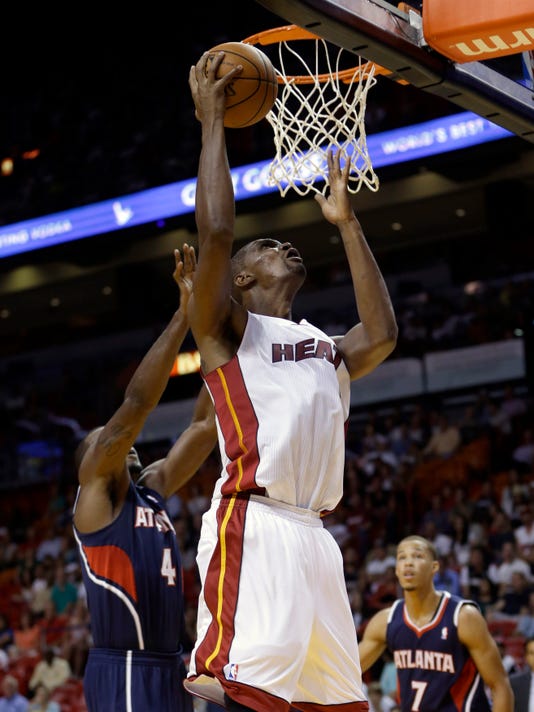 NBA preseason: Chris Bosh scores 21 as Heat top Hawks