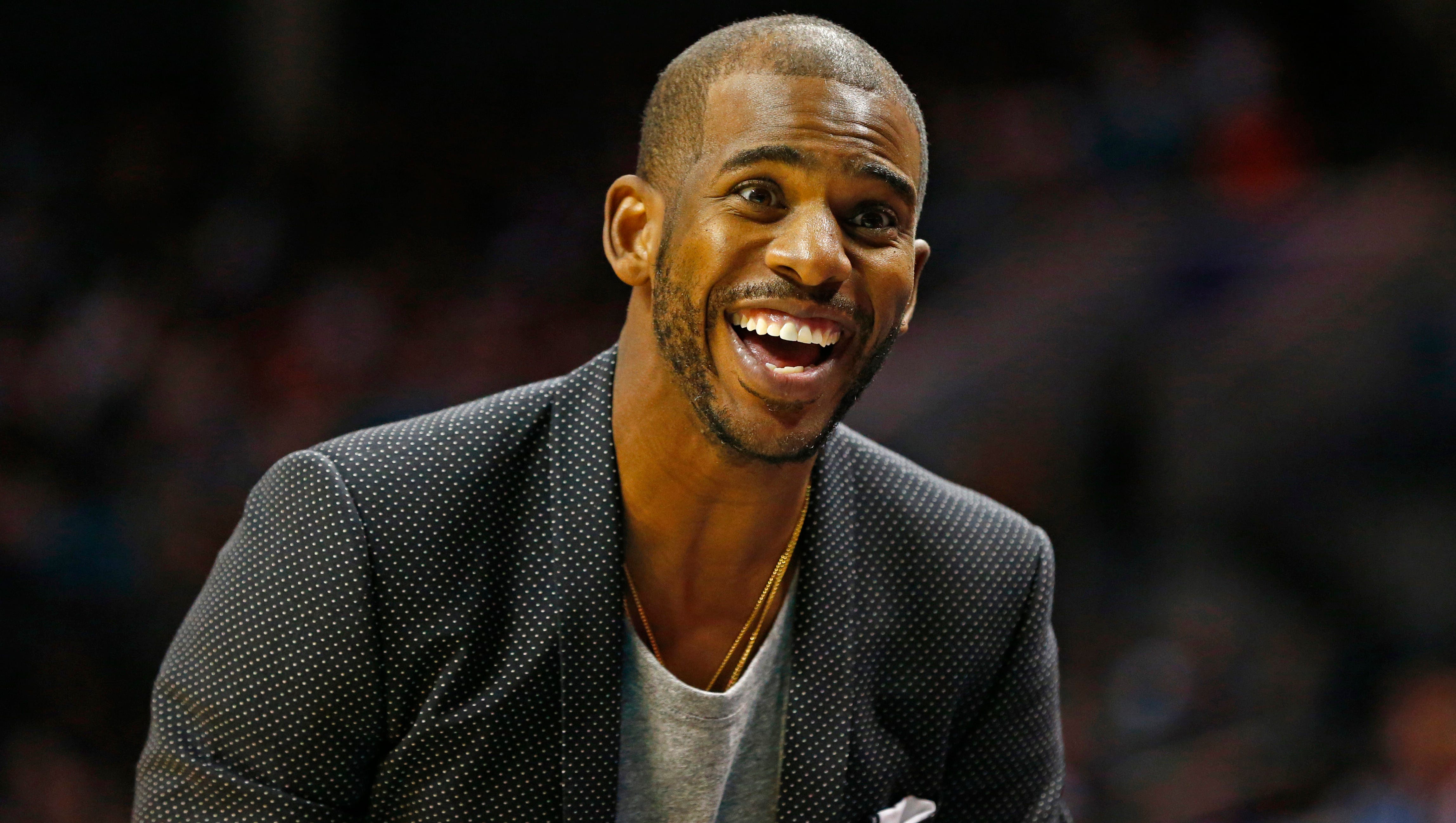 Nba Star Chris Paul Imaginary Brother Cliff Star In New Commercial