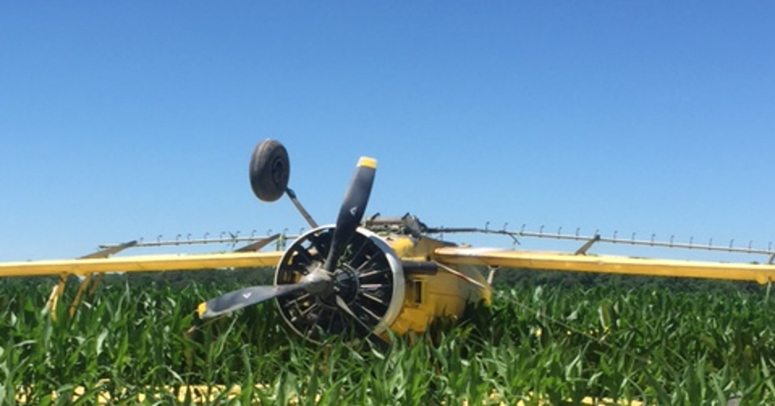 Crop duster crashes near Laurel