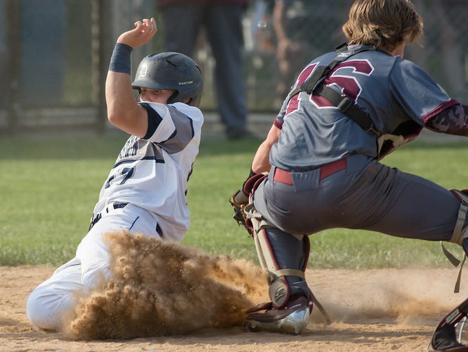 Dallstown's Tracy Carr beats the tag by Tyson Cooper