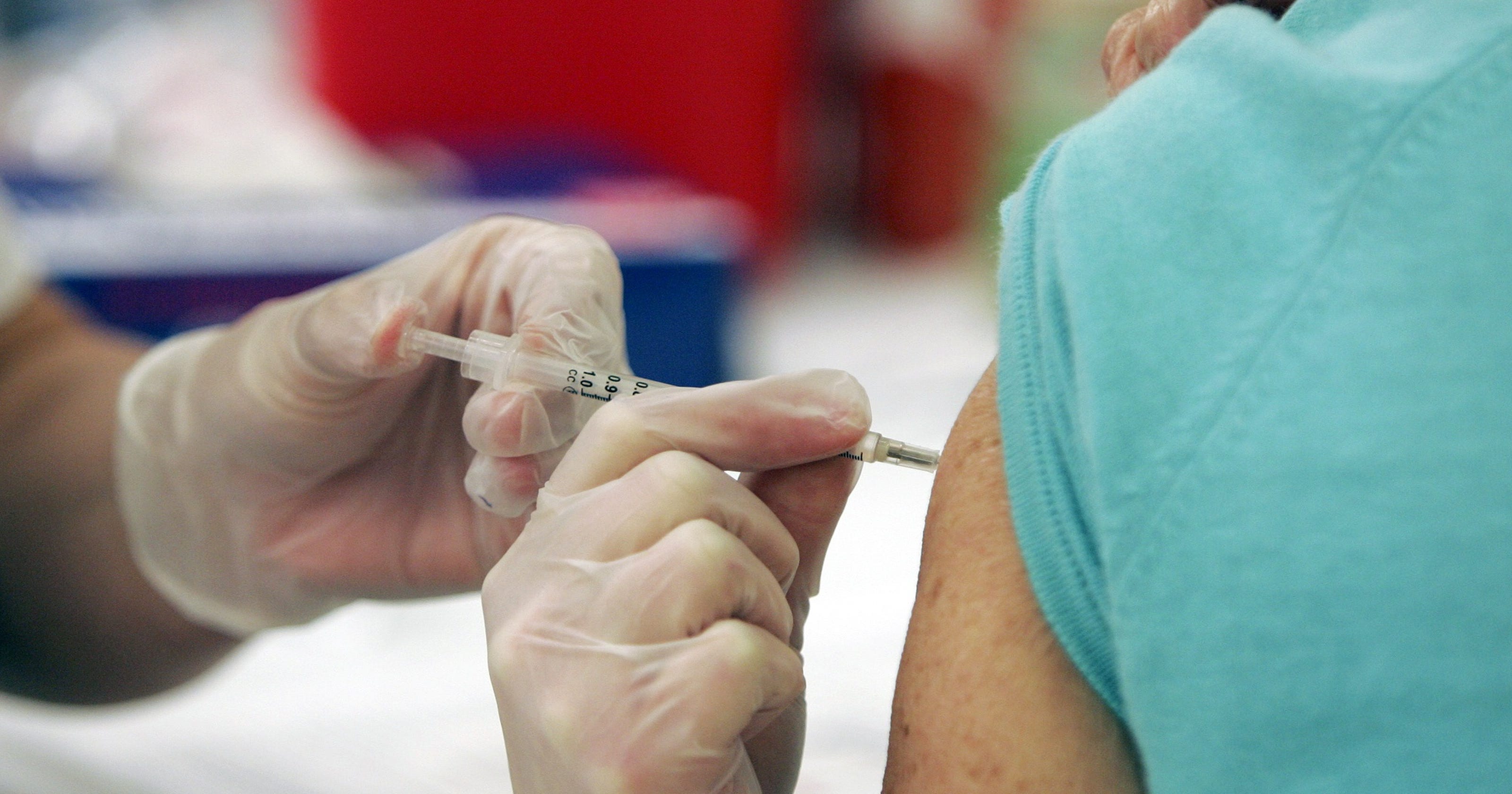 NC law lowers age for pharmacy flu shots, expands vaccines for adults