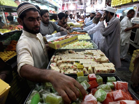 Ramadan: What is it? Why do Muslims fast?