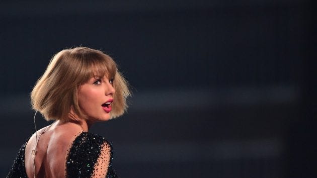 Taylor Swift, one of the top-selling pop stars of recent years, on August 23, 2017 announced a new album, "Reputation," to be released on November 10. The 27-year-old singer, who this week has been sharing cryptic videos of a snake showing its fangs, revealed little else about her sixth studio album but said a first single would come out Thursday. (Photo: Robyn Beck, AFP/Getty Images)