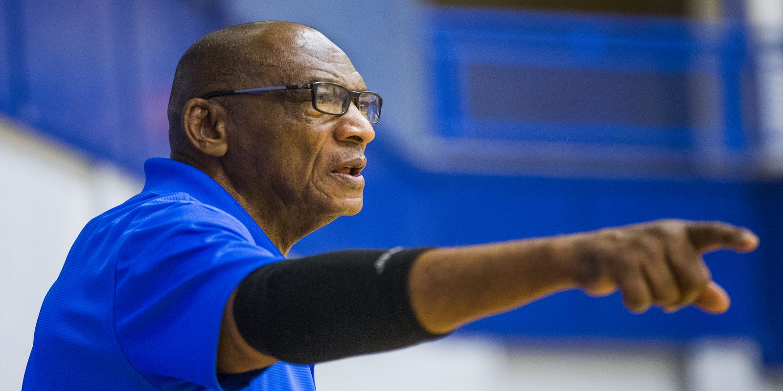 Arizona High School Basketball Coach Argie Rhymes Named National Coy