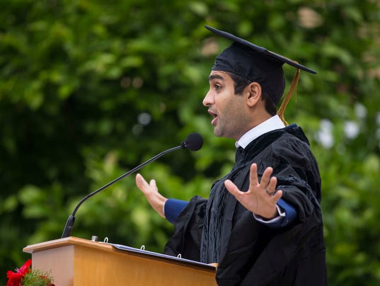 052217_Kumail_Nanjiani_grinnell_rwhite_02158