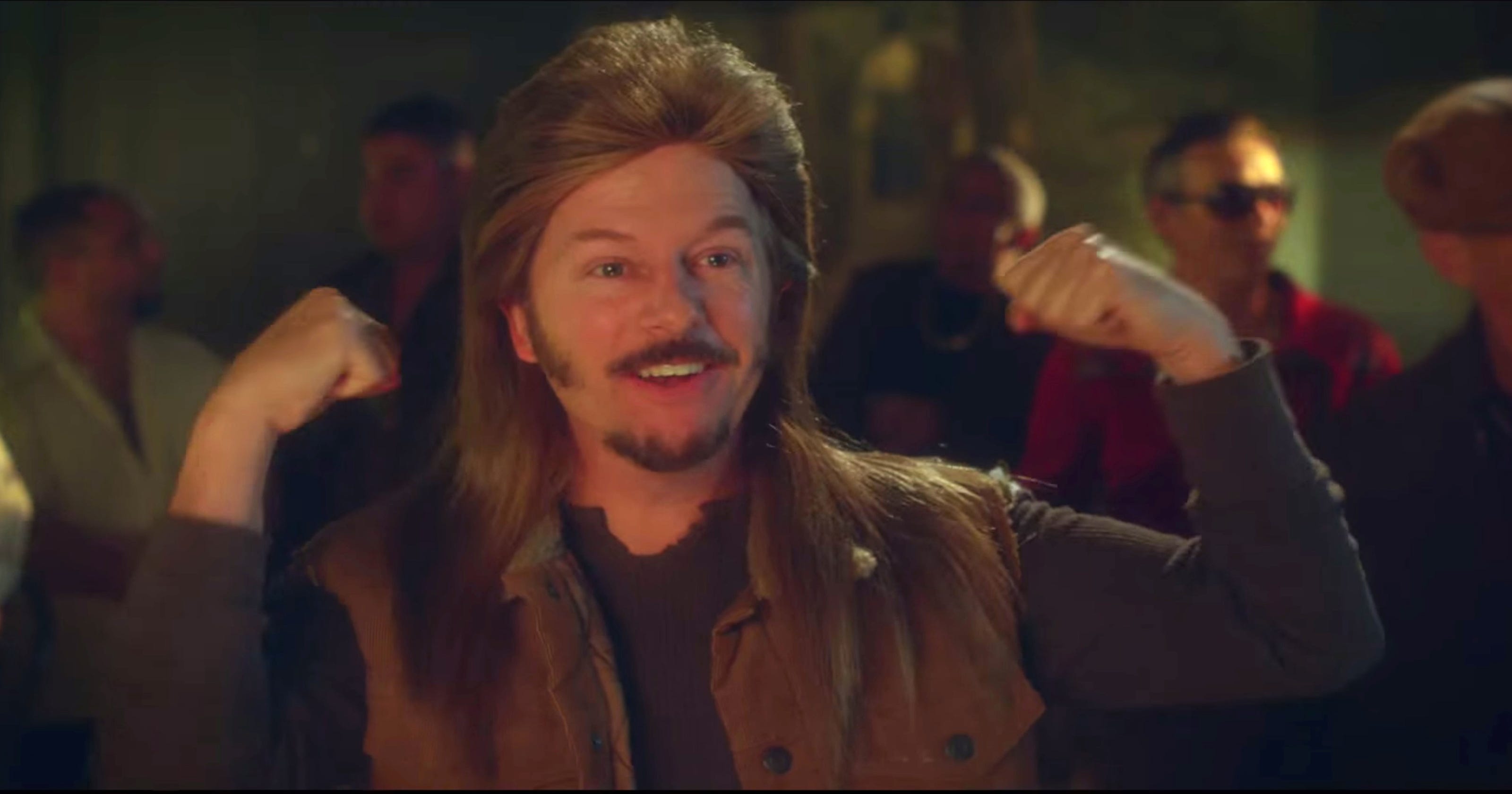7 Minutes With David Spade On Joe Dirt 2