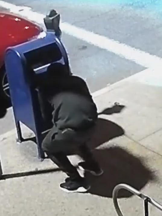 Yonkers mailbox thefts Suspects caught on video stealing mail