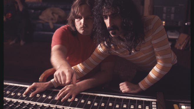 Frank Zappa gets into the recording process with his engineer Kerry McNabb.
