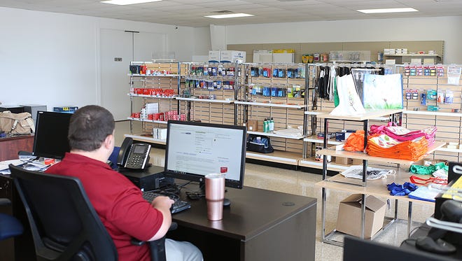 West Texas Lighthouse for the Blind opens office supply store