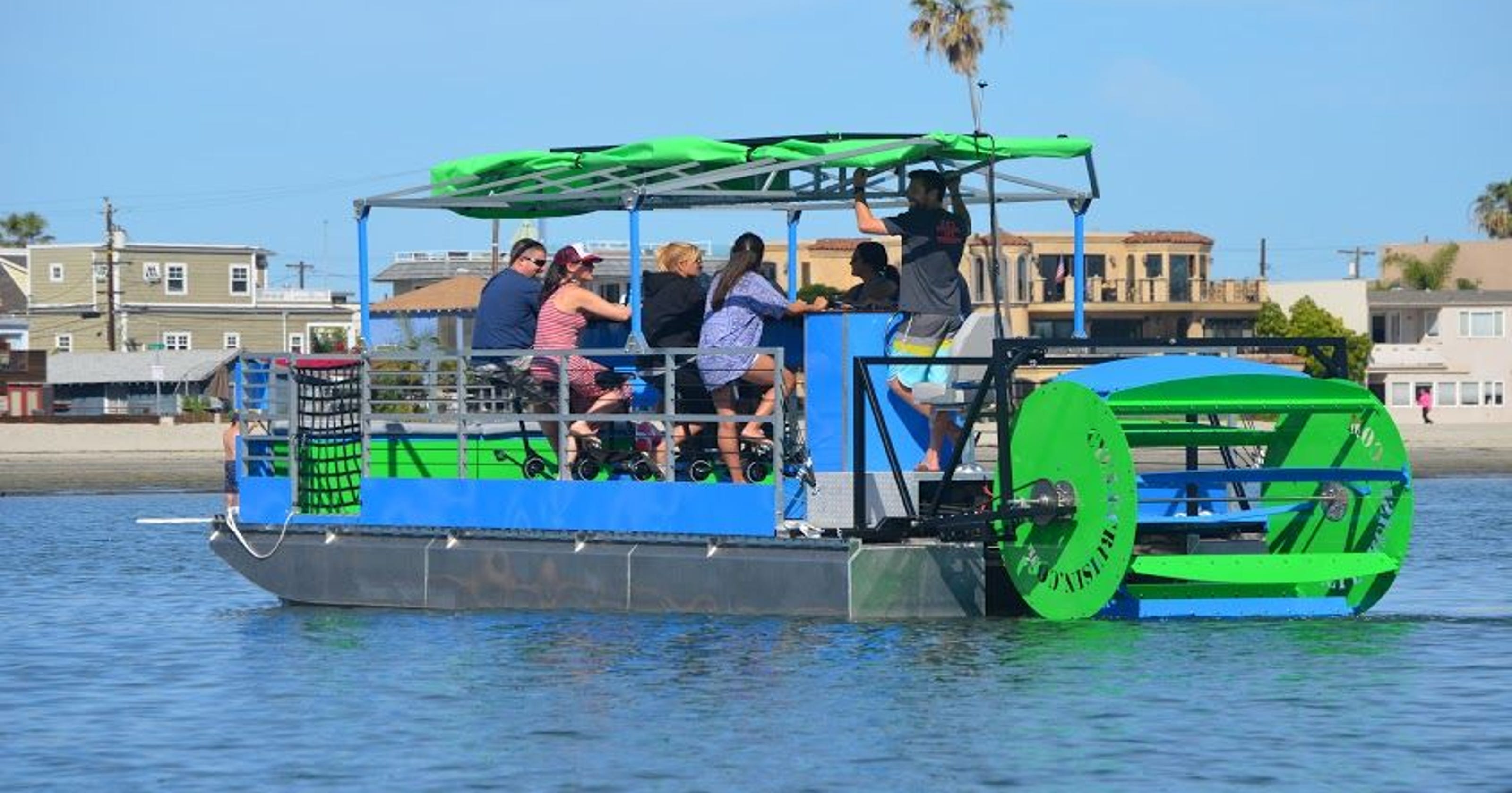 Boozy pontoon tours coming to Lake St. Clair this spring