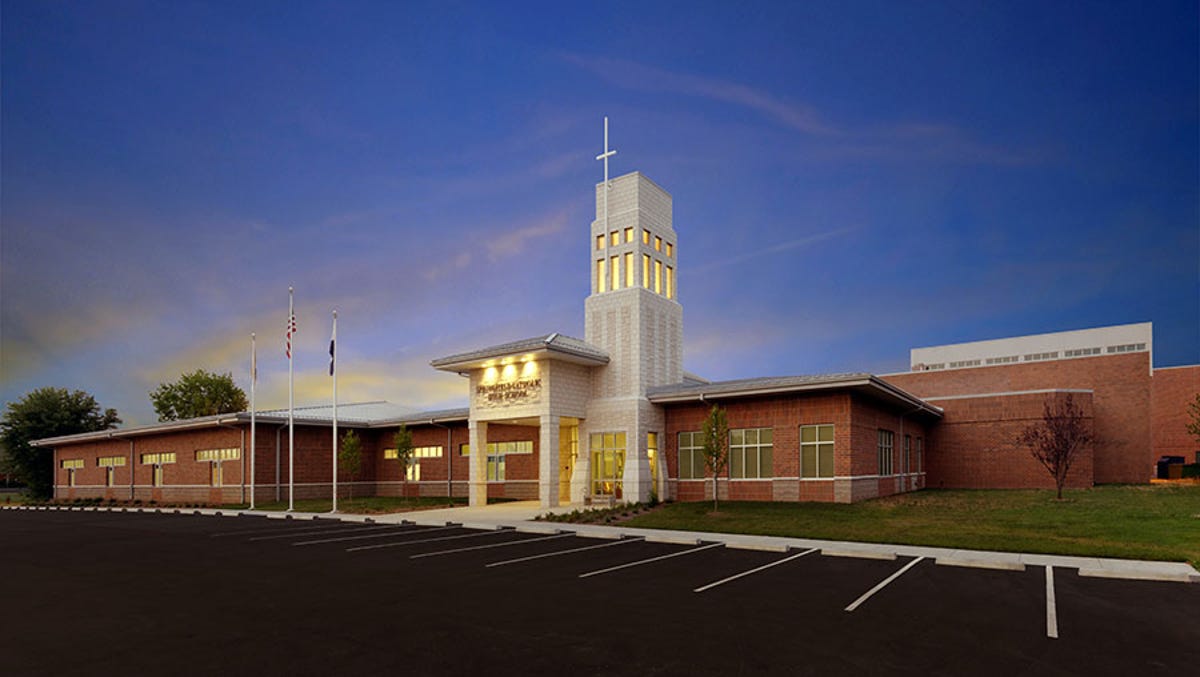 Springfield Catholic School System To Provide Laptops To Students