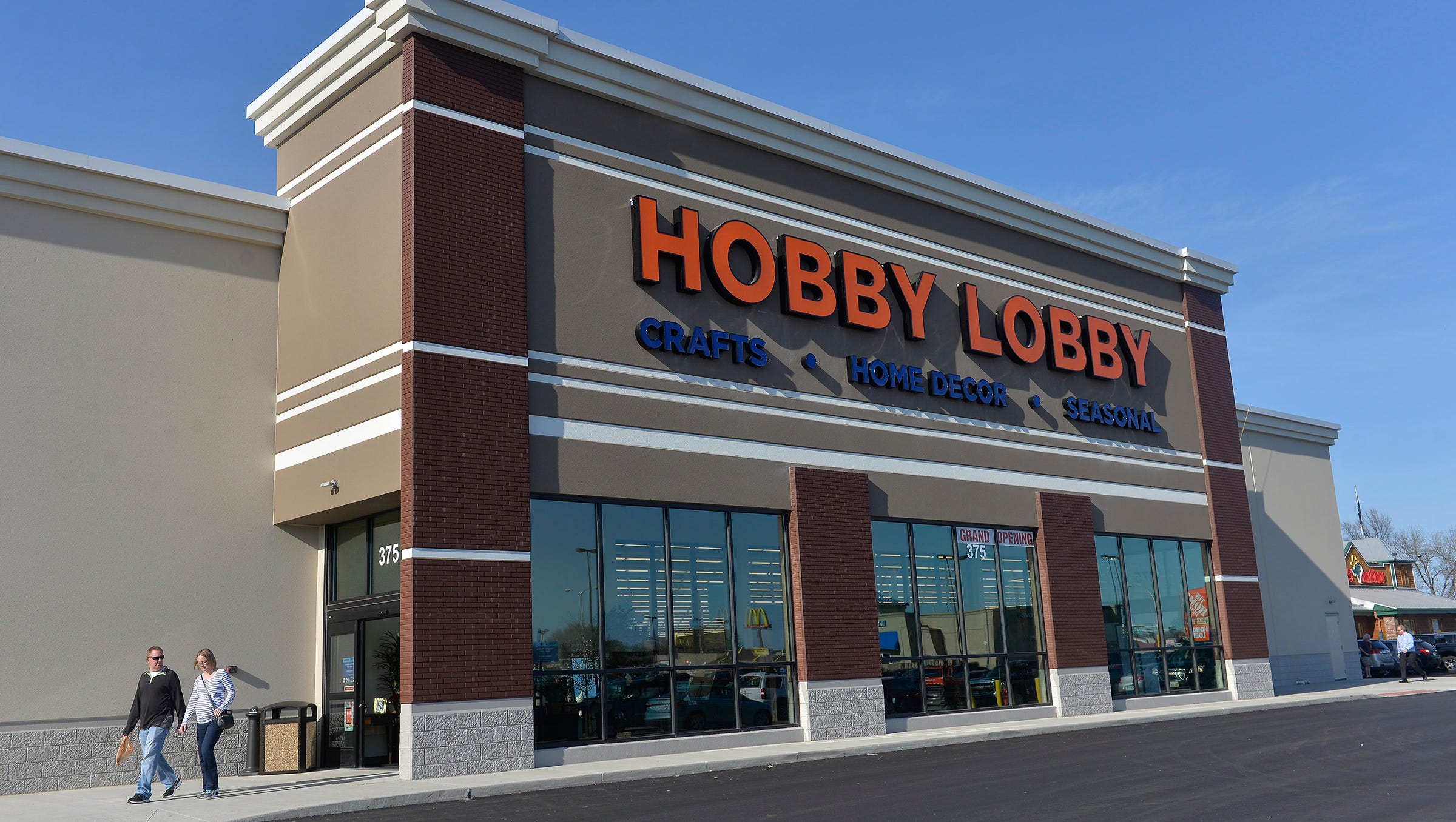 Waite Park Hobby Lobby Opens