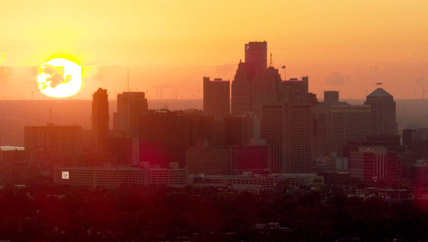 Watch Amazon pitch videos from 7 cities. Which one is the best?