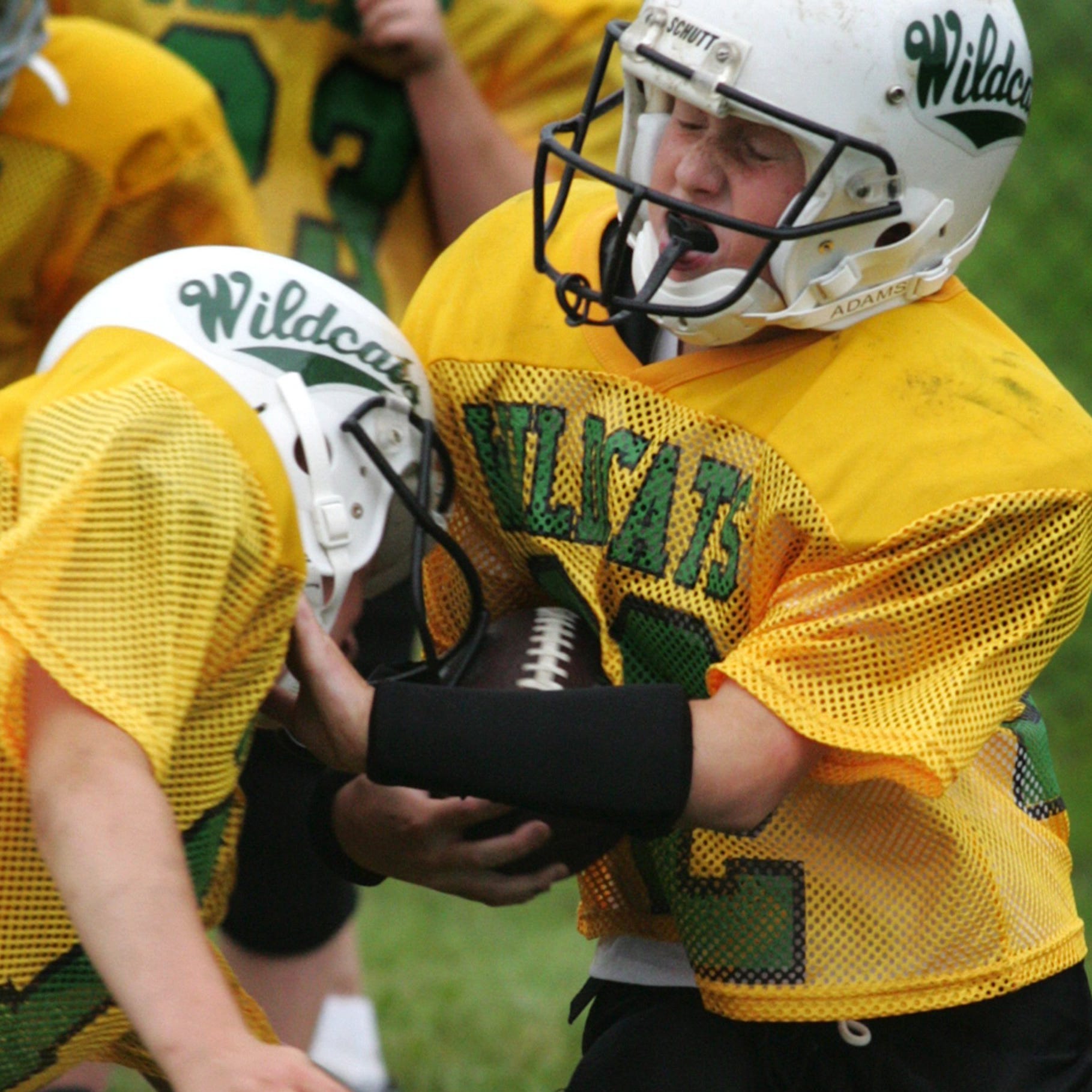 New York Considers Ban On Youth Tackle Football Sparks Cte Debate