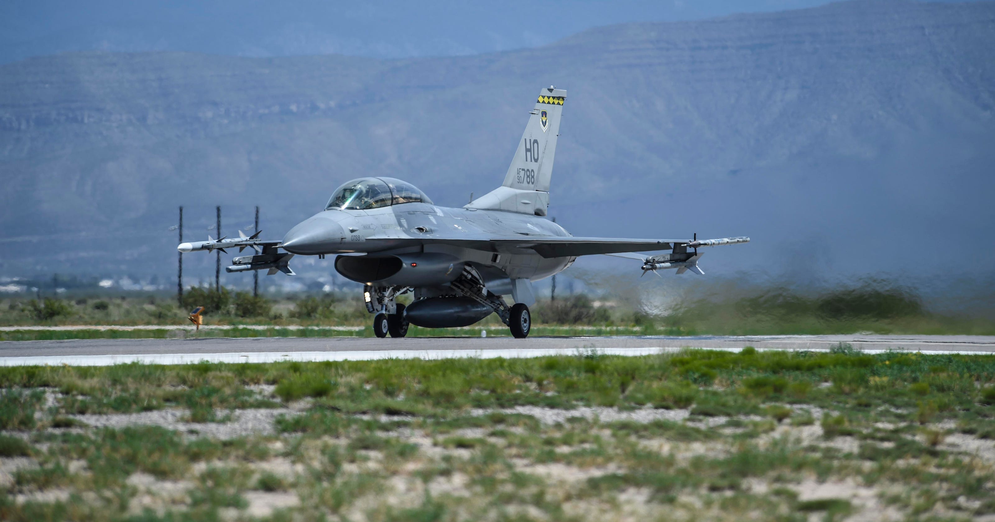 Holloman F16 expansion will mean jobs for New Mexico