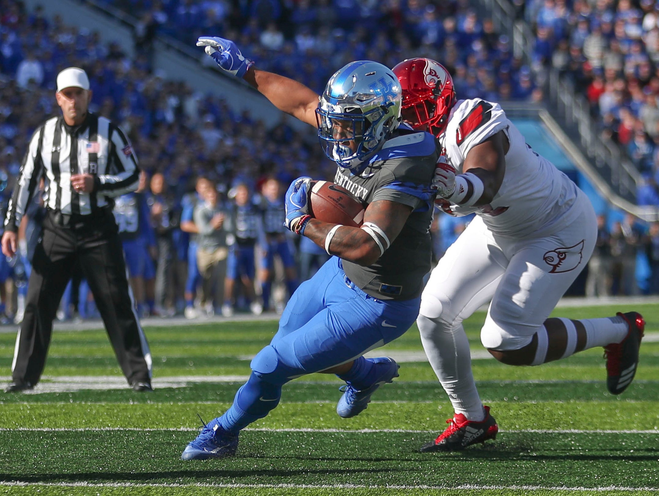 Kickoff Time Set For Kentucky Louisville Governor S Cup Rivalry