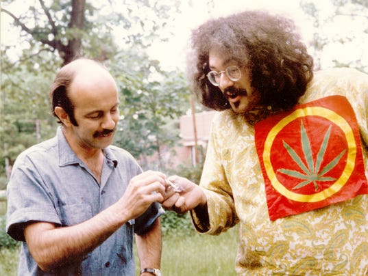 THIS IS FOR ONE TIME USE ONLY. 636536056957904088-John-Sinclair-w-John-Rosevear-1967.jpg