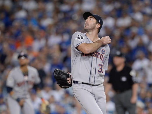 Game 2 at Dodger Stadium: Justin Verlander watches