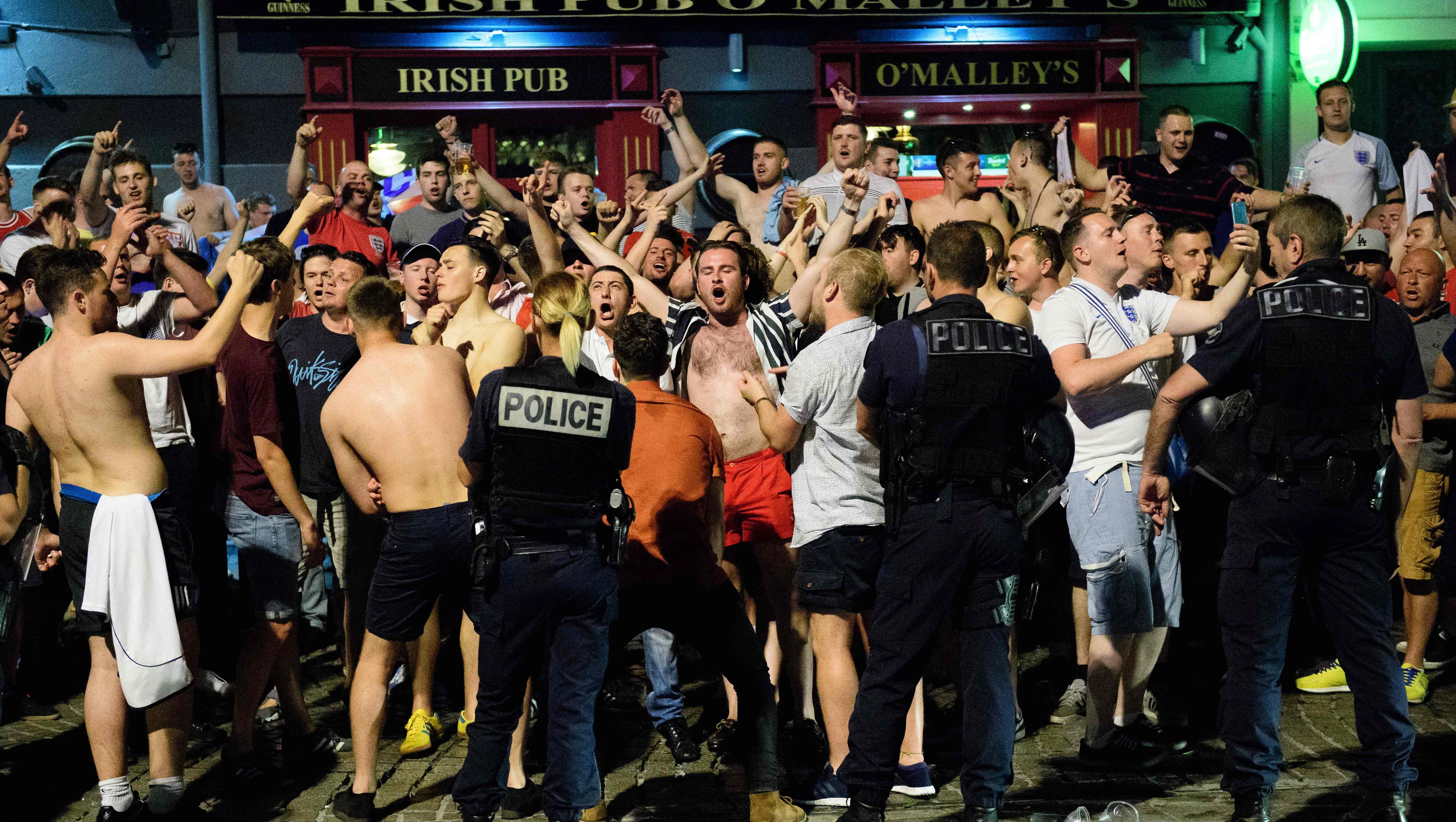 England Fans Clash With French Locals At Euro 16