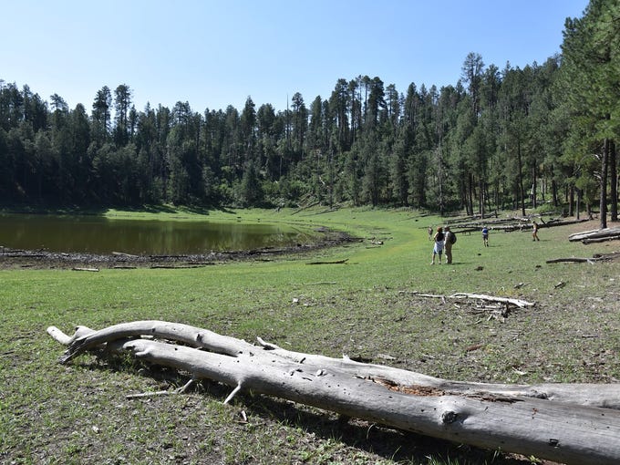 Arizona hike Potato Lake near Payson