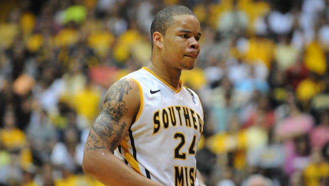 Former Southern Miss forward Jonathan Mills was shot and killed in Chicago late Sunday or early Monday morning.