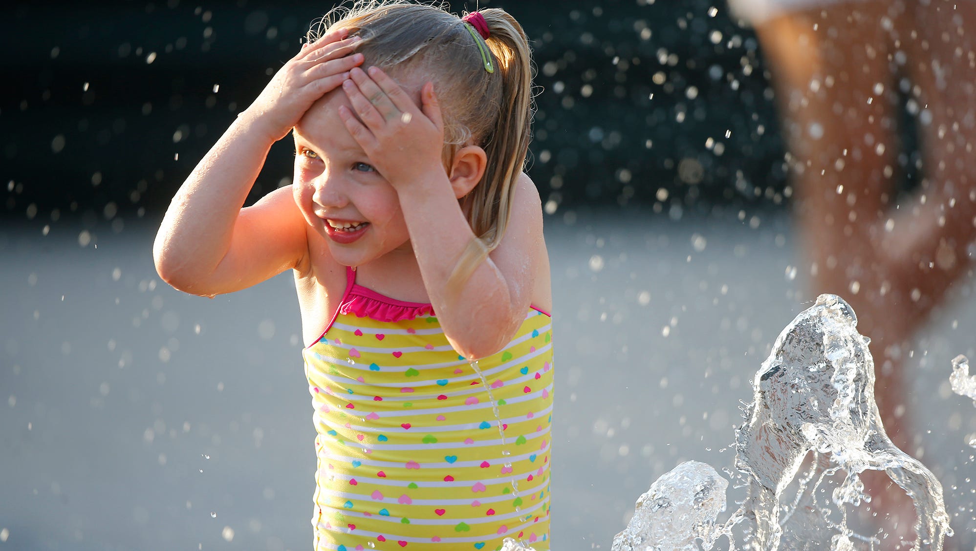 Heat Advisory Sends People Looking For Ways To Stay Cool In Des Moines Heat Advisory Sends People Looking For Ways To Stay Cool In Des Moines