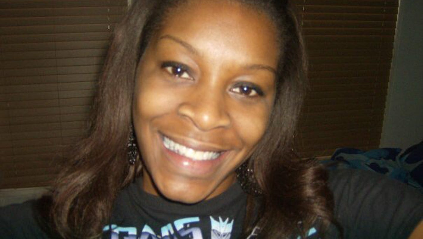 Newly Released Sandra Bland Video Shows Her Alive At Texas Jail Before 