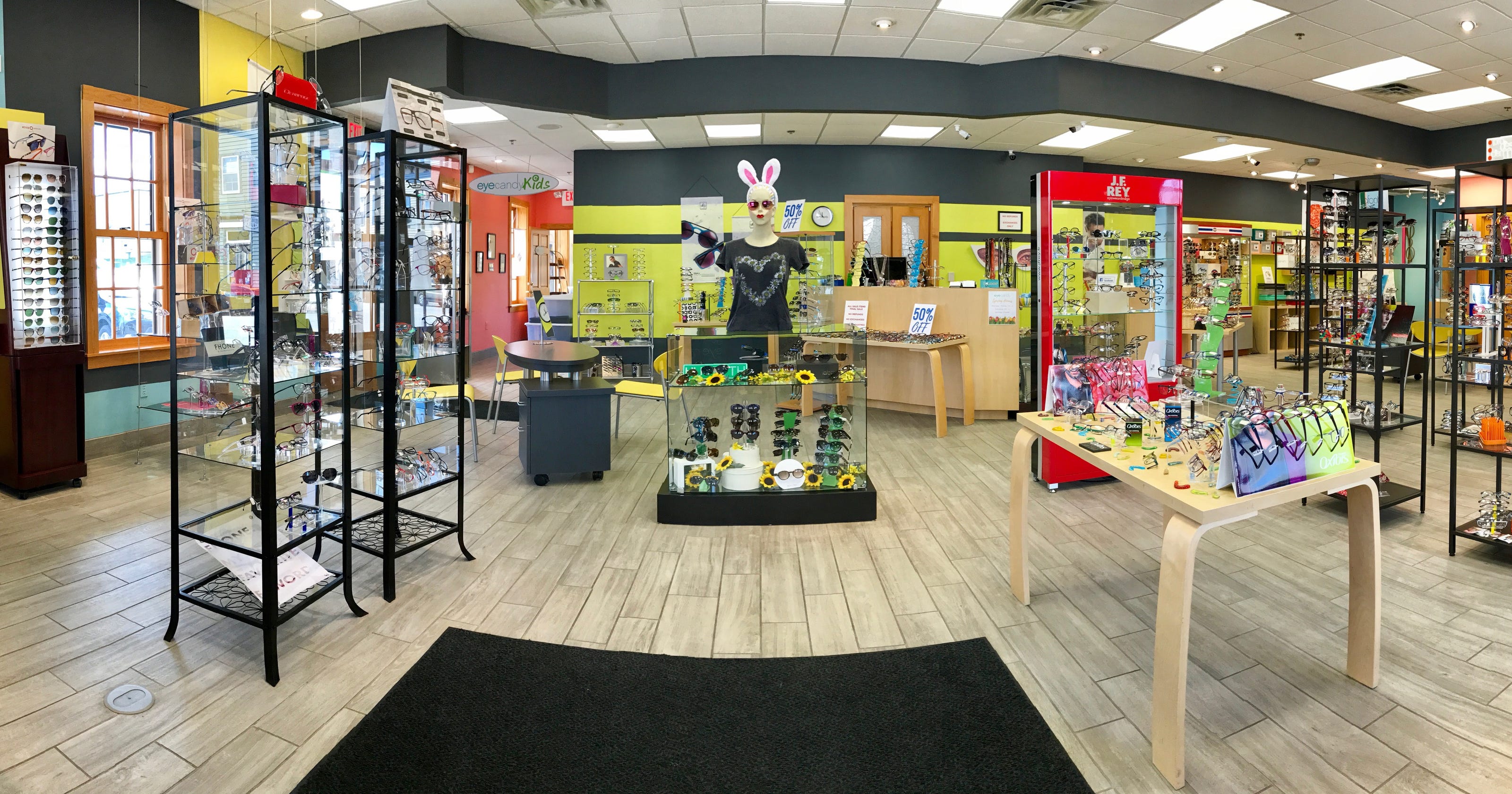 Delafield's Eye Candy eyewear boutique to reopen Monday in bigger space